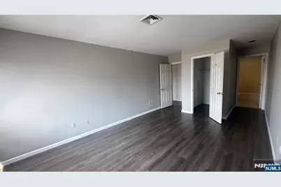 105 State 3 E #3 E, Hackensack, NJ 07601 - Photo 12