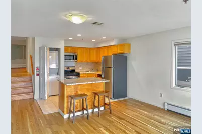 8913 Riverside Pl #3, North Bergen, NJ 07047 - Photo 4