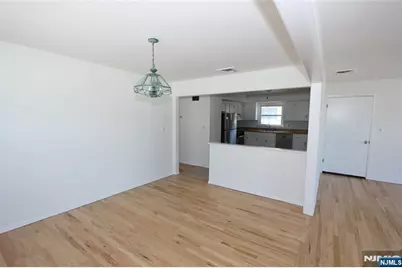 365 54th Street 2 #2, Elmwood Park, NJ 07407 - Photo 6