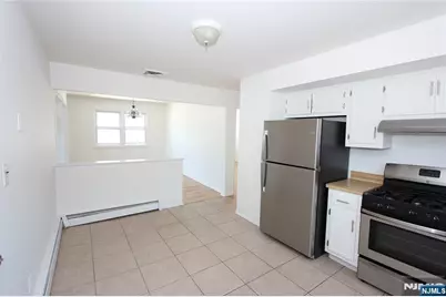 365 54th Street 2 #2, Elmwood Park, NJ 07407 - Photo 8