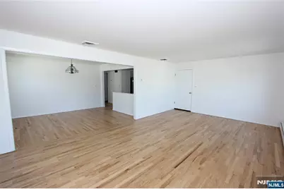365 54th Street 2 #2, Elmwood Park, NJ 07407 - Photo 2