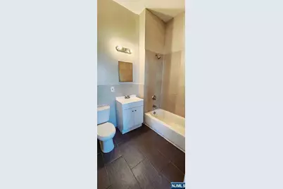 6 Garden Street 5 #5, Passaic, NJ 07055 - Photo 4