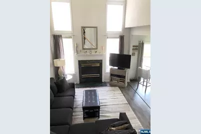 570 Glasmere Road, Mahwah, NJ 07430 - Photo 10