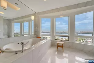 4 Ascot Way, Fort Lee, NJ 07024 - Photo 28
