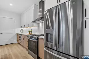 887 Linden Ave, Ridgefield, NJ 07657 - Photo 16