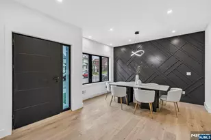 887 Linden Ave, Ridgefield, NJ 07657 - Photo 10