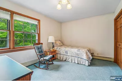 188 Charlotte Place, Englewood Cliffs, NJ 07632 - Photo 16