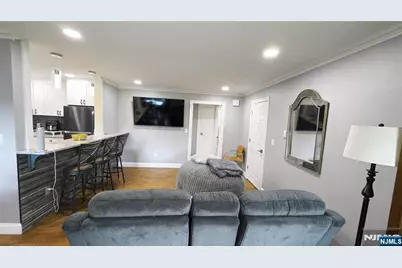 15 Cottage 3A #3A, Midland Park, NJ 07432 - Photo 4