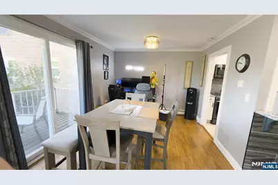 15 Cottage 3A #3A, Midland Park, NJ 07432 - Photo 2
