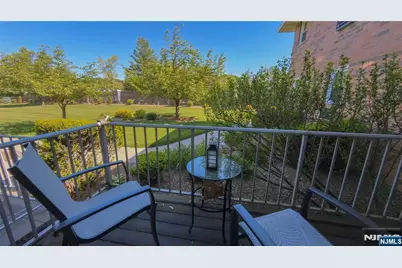 15 Cottage 3A #3A, Midland Park, NJ 07432 - Photo 10