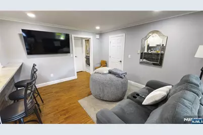 15 Cottage 3A #3A, Midland Park, NJ 07432 - Photo 4
