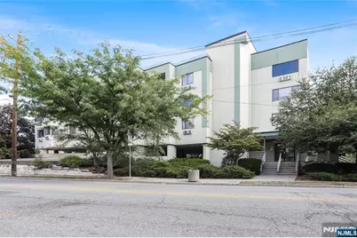 850 Main Street 302 #302, Hackensack, NJ 07601 - Photo 1