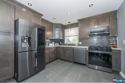 9 15th Street, Hawthorne, NJ 07506 - Photo 12