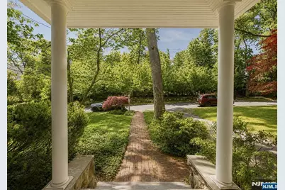 84 Valley View Avenue, Ridgewood, NJ 07450 - Photo 2