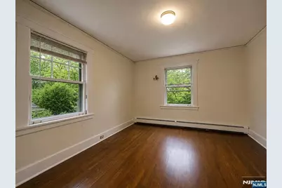 84 Valley View Avenue, Ridgewood, NJ 07450 - Photo 10