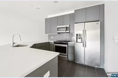 1 Executive Drive 104 #104, Fort Lee, NJ 07024 - Photo 30