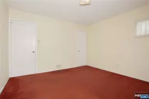 12 Beverly Ln, Waldwick, NJ 07463 - Photo 16