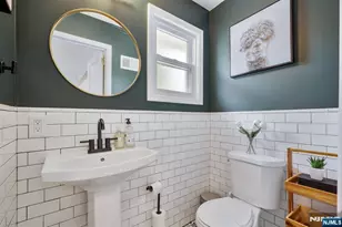 6 Pershing Ct, Ridgefield Park, NJ 07660 - Photo 8