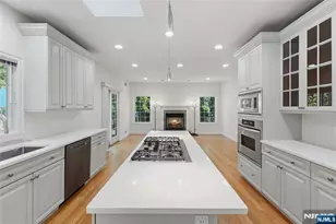 137 6th St, Cresskill, NJ 07626 - Photo 10