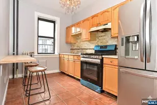 303 Hamilton Pl A4, Hackensack, NJ 07601 - Photo 12