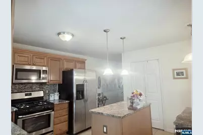 260 Edwards Street B #B, Ridgewood, NJ 07450 - Photo 10