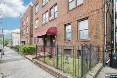 262 Clendenny Avenue 6 #6, Jersey City, NJ 07304 - Photo 1