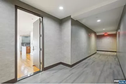 1 Executive 205 #205, Fort Lee, NJ 07024 - Photo 8