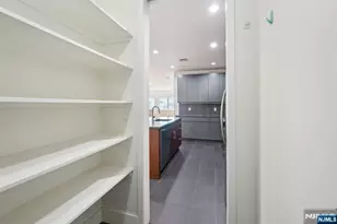 1 Executive 205, Fort Lee, NJ 07024 - Photo 22