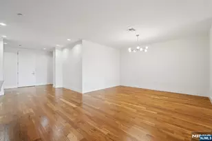 1 Executive 205, Fort Lee, NJ 07024 - Photo 12
