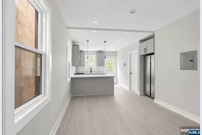 654 12th Street, Newark, NJ 07103 - Photo 16