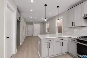 654 12th St, Newark, NJ 07103 - Photo 8