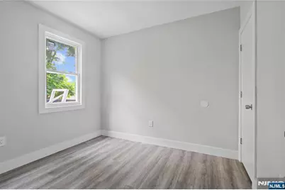 654 12th Street, Newark, NJ 07103 - Photo 10