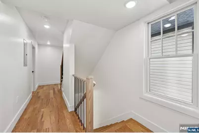 133 Forest Street 1F #1F, Montclair, NJ 07042 - Photo 18