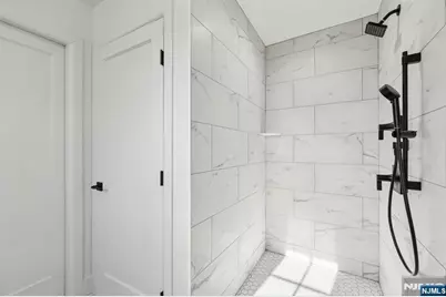 133 Forest Street 1F #1F, Montclair, NJ 07042 - Photo 14