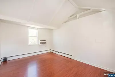 238 Westminster Place, Lodi, NJ 07644 - Photo 14