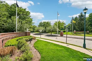 1059 Chedworth Circle 1059, Mahwah, NJ 07430 - Photo 26