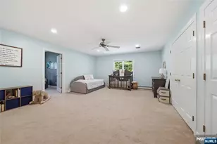 43 Walsh Dr, Mahwah, NJ 07430 - Photo 20