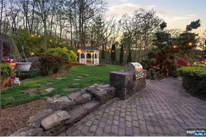 43 Walsh Drive, Mahwah, NJ 07430 - Photo 38