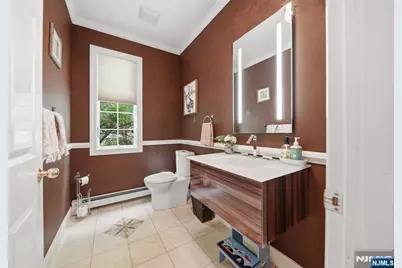 43 Walsh Drive, Mahwah, NJ 07430 - Photo 14