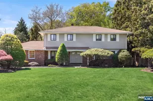 25 Maria Dr, Hillsdale, NJ 07642 - Photo 2