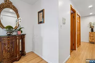 150 Overlook Ph3, Hackensack, NJ 07601 - Photo 2