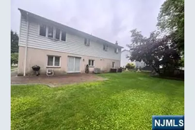 382 4th Avenue, Westwood, NJ 07675 - Photo 4