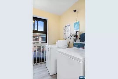 201 12th Street 20 #20, Palisades Park, NJ 07650 - Photo 12