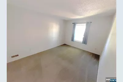643 Plum Terrace, Mahwah, NJ 07430 - Photo 6