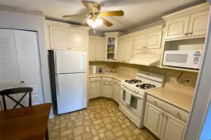 643 Plum Terrace, Mahwah, NJ 07430 - Photo 4
