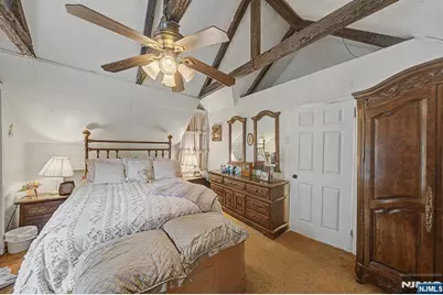 328 Hobart Avenue, Haledon, NJ 07508 - Photo 38
