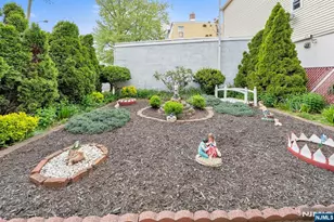 79 Washington St, Harrison, NJ 07029 - Photo 22