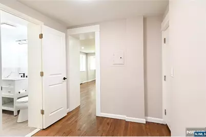 285 Orchard Terrace A-2 #A-2, Bogota, NJ 07603 - Photo 4