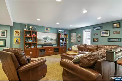 11 Queens Lane, Wayne, NJ 07470 - Photo 24