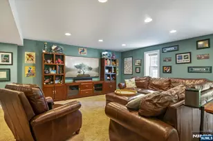 11 Queens Ln, Wayne, NJ 07470 - Photo 24
